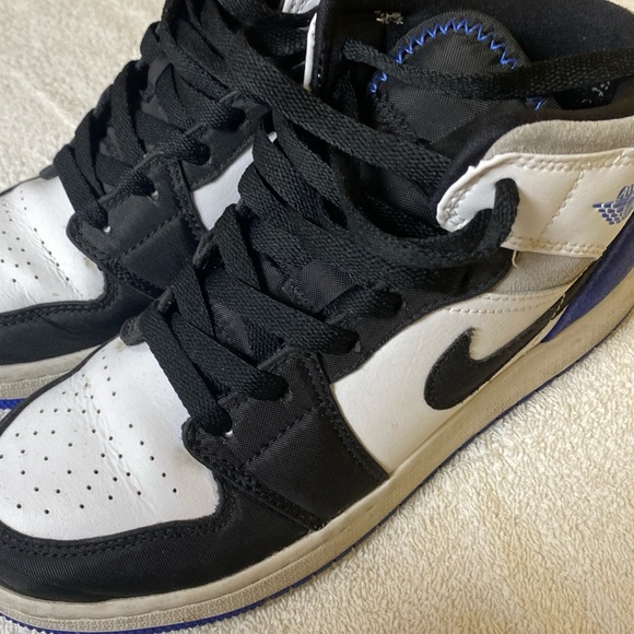 Nike Jordan Mid, Youth Sneakers, 5Y - Picture 5 of 7